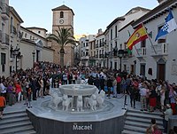 Inauguración de la Fuente de los Leones. Plaza de la Constitución. Macael (Almería).jpg