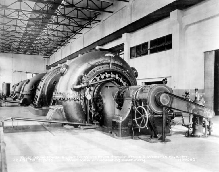 File:Interior of powerhouse with fourth generating unit installed, February 26, 1925 (SPWS 79).jpg