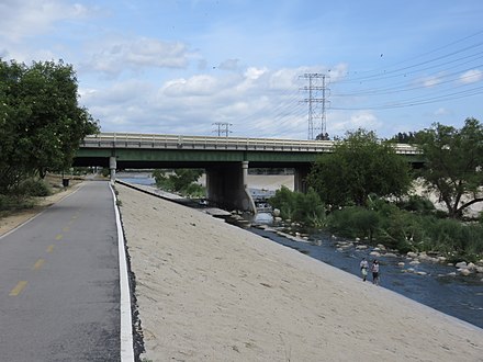 I-5 crosses the Los Angeles River twice; the northern of these is on the border between Los Angeles and Glendale