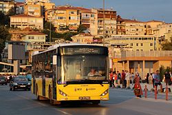Isztambul Tömegközlekedése: A tömegközlekedés kezdete, Kötöttpályás hálózatok, Autóbusz-közlekedés