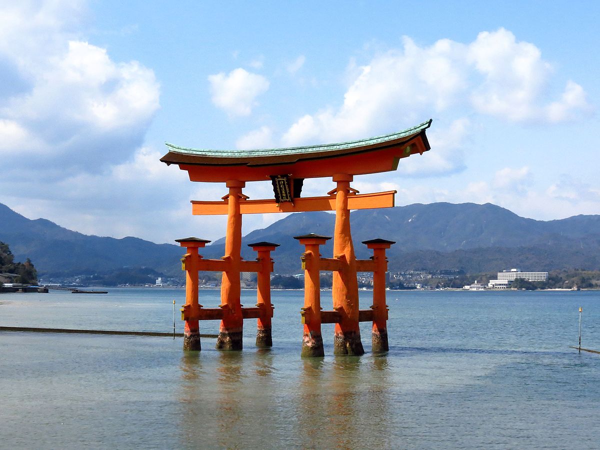 Itsukushima Shrine - Wikipedia