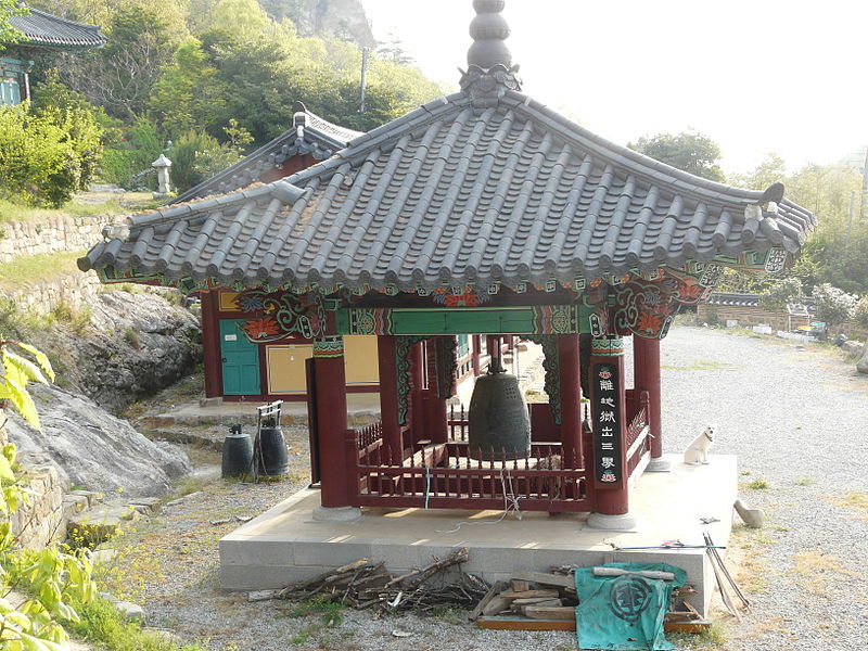 File:Jindo 012.JPG