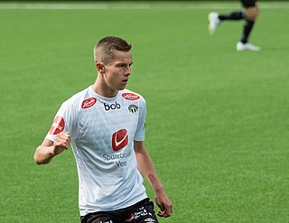 <span class="mw-page-title-main">Johan Hove</span> Norwegian footballer (born 2000)