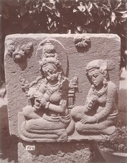 KITLV 87799 - Isidore van Kinsbergen - Relief from Prambanan, transferred to a museum in Yogyakarta - Before 1900.tif
