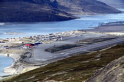 Kangerlussuaq Airport in 2010 (2).JPG