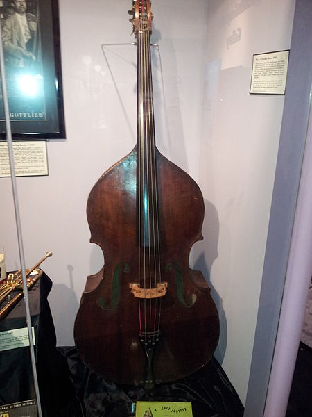 File:Kay L-30 Double Bass (1947), Museum of Making Music.jpg