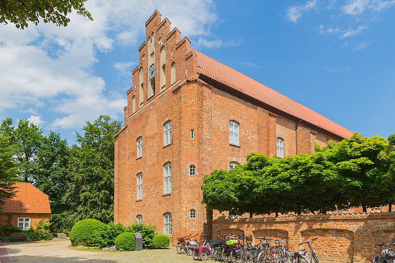 File:Kloster Cismar 02.jpg