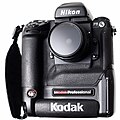 Kodak DCS 760 (réalisé à partir d'un Nikon F5)