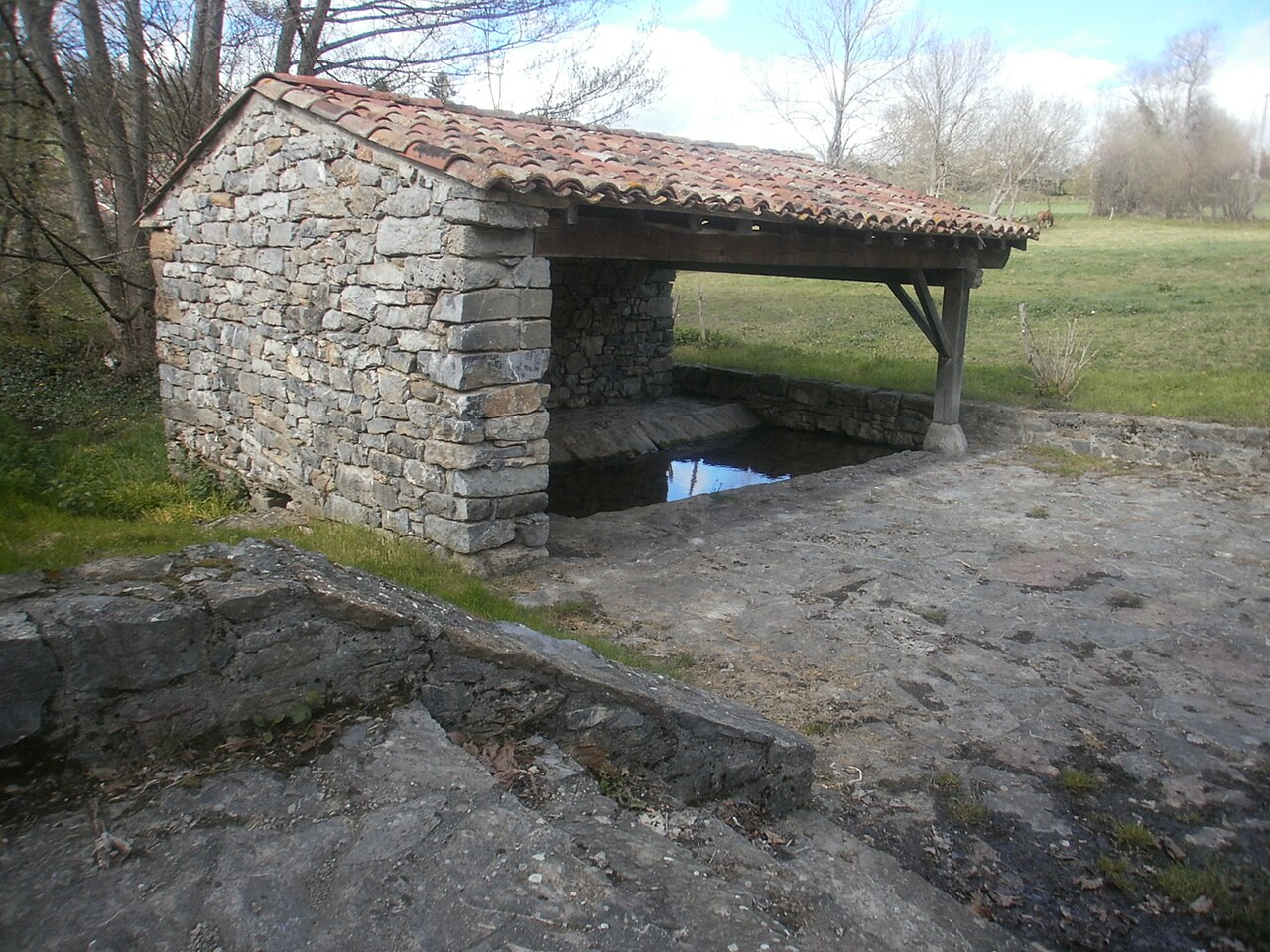 Lavoir des paulis.jpg