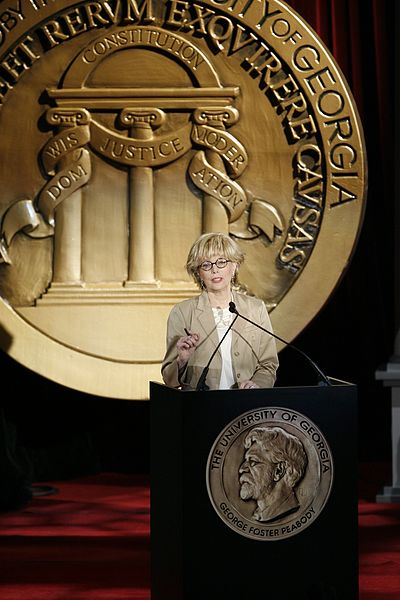 File:Lesley Stahl (8182810952).jpg