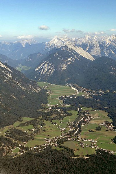 File:Leutasch-SeefelderPlateau.jpg