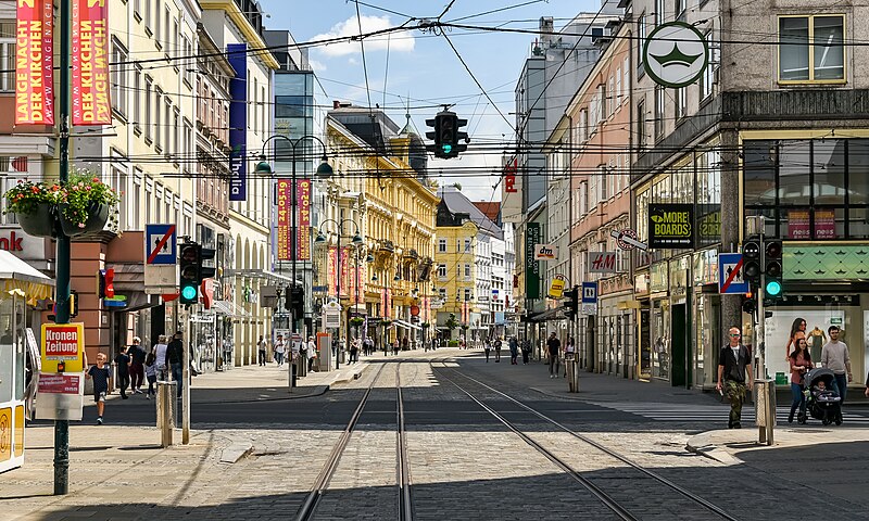 File:Linz (48552830222).jpg