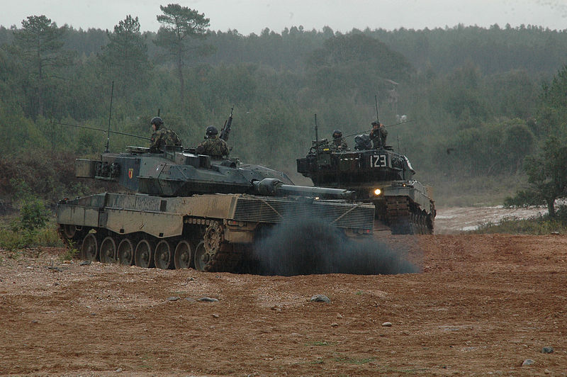 File:Live Fire - 1st Tank Company & Army Field Artillery Battery & Langunari Amphibious Company (22332359670).jpg