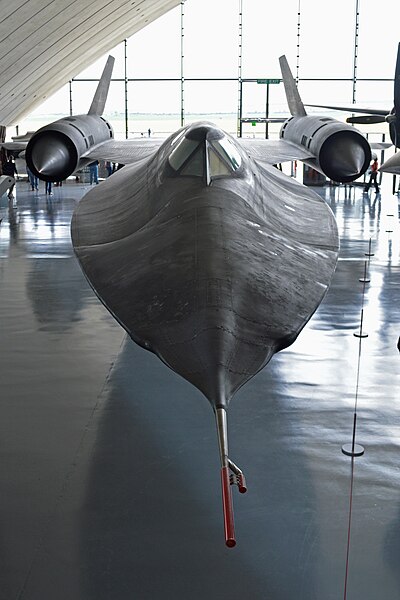 File:Lockheed SR-71A Blackbird ‘17962’ (25347353259).jpg