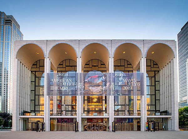 The Metropolitan Opera House at Lincoln Center for the Performing Arts, seen from Lincoln Center Plaza