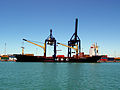 Español: MSC Shirley, bandera de Panamá, 132 m de eslora, en el Puerto de la Bahía de Cádiz