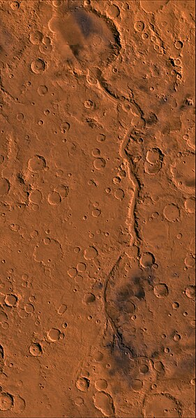 File:Maadim Vallis.jpg