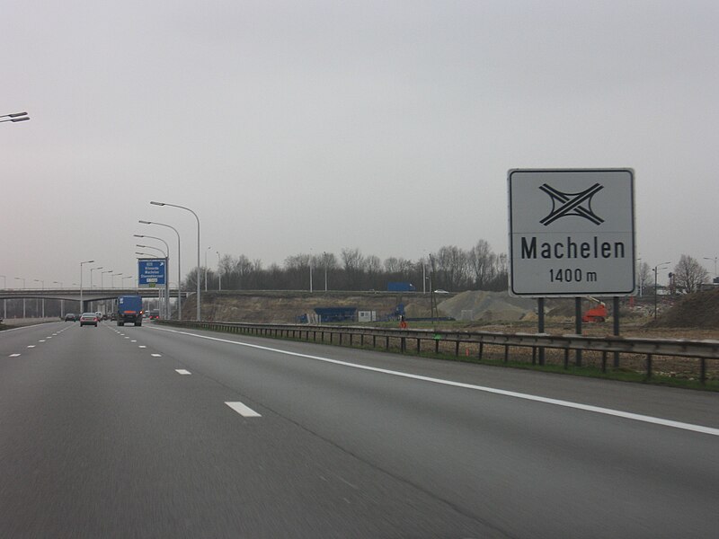 File:Machelen (bord).jpg