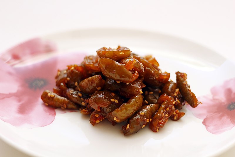 File:Maesiljangajji (pickled plum).jpg