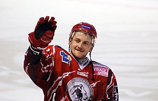 <span class="mw-page-title-main">Miroslav Kristín</span> Slovak ice hockey right winger