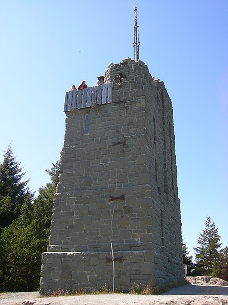 File:Moran - Mt. Constitution observation tower 01.jpg