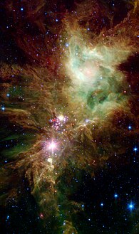 صورة بالأشعة تحت الحمراء بواسطة مقراب سبيتزر الفضائي إن جي سي 2264