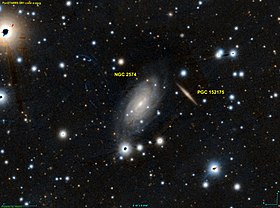 Suuntaa-antava kuva artikkelista NGC 2574