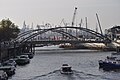 Deutsch: Die Niederbaumbrücke über der Mündung des Binnenhafens in den Niederhafen in Hamburg.