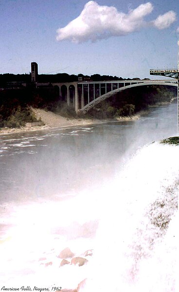 File:On027 American Falls 1962 (51186554551).jpg