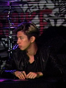 Taka (ONE OK ROCKのメンバー) - Wikipedia