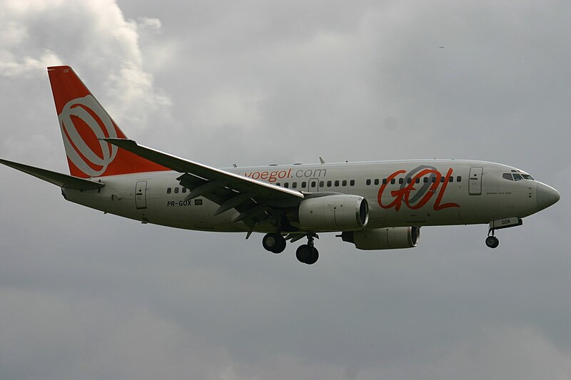 File:PR-GOX Boeing 737 GOL (7378553384).jpg