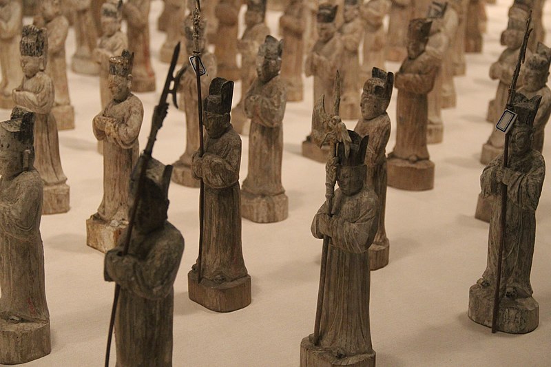 File:Pageantry Figurines, Tomb of Ming Prince Zhu Tan (10144501094).jpg