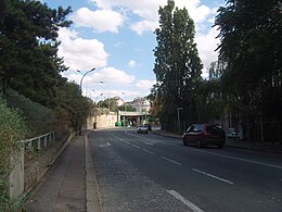 A Rue Jacques-Destrée cikk illusztráló képe