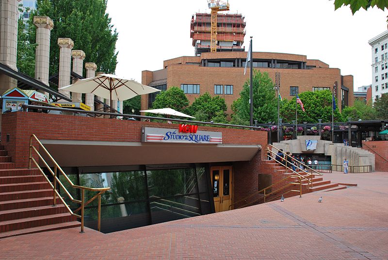 File:Pioneer Courthouse Square and KGW studio exterior 1 (2014).jpg
