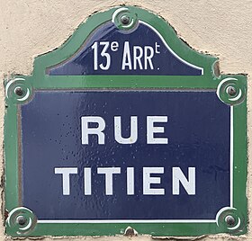 Voir la plaque.