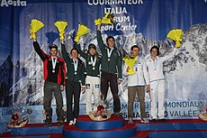Martina Čufarová při vyhlášení vítězů na Zimních armádních světových hrách (2010)