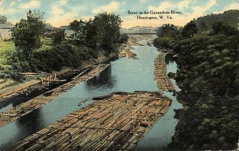 1912 postcard picture of river at Huntington, West Virginia