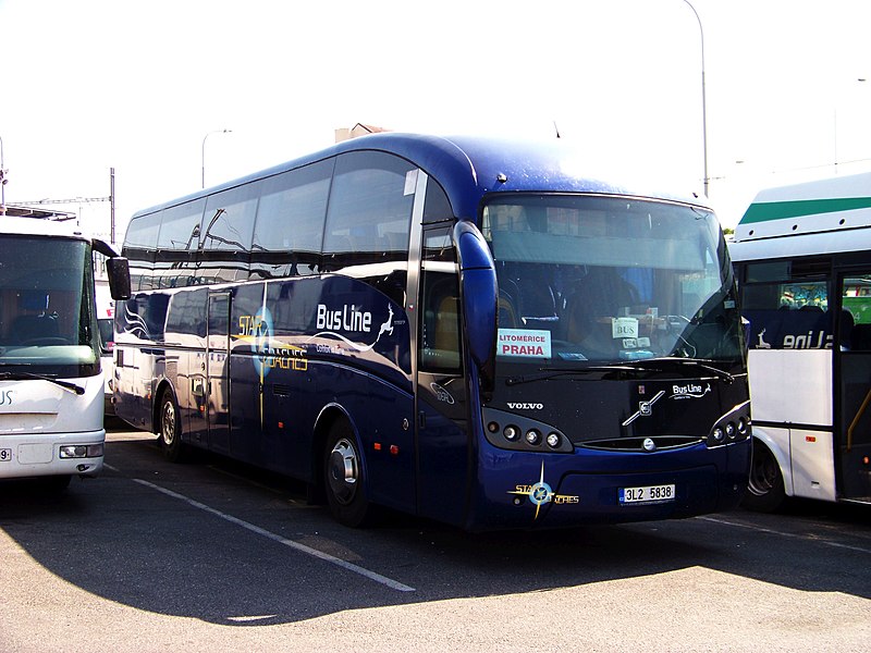 File:Praha, Nádraží Holešovice, Volvo Sunsundegui Sideral, BusLine, Litoměřice - Praha.jpg