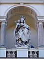Průhonice - zámek, socha Panny Marie