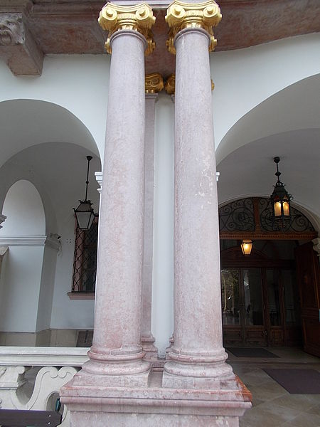 File:Red marble Ionic columns. - Royal Palace of Gödöllő.JPG