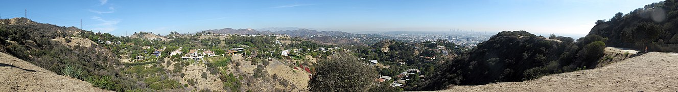 Runyon Canyon pano.jpg