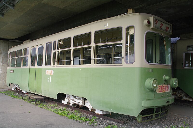 ファイル:Sapporo streetcar type Tc1.JPG