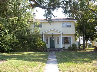 <span class="mw-page-title-main">Midway Subdivision Historic District</span> Historic district in Florida, United States