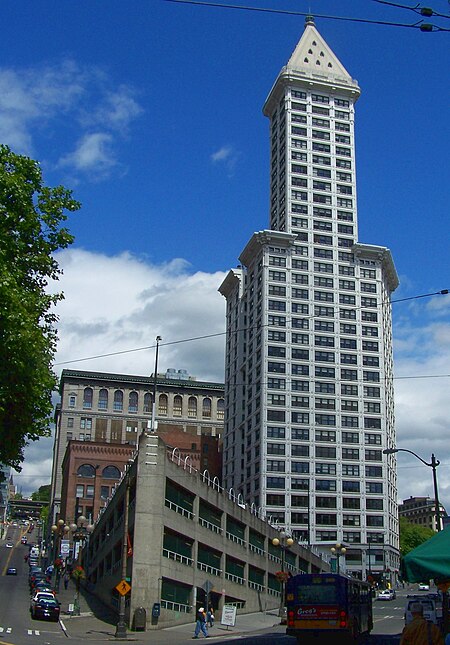 Tập tin:Seattle Smith Tower 1.jpg