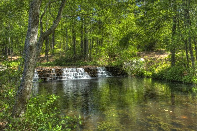 File:Sesquicentennial State Park.jpg