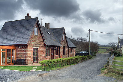 St. Germain's railway station in 2009.jpg