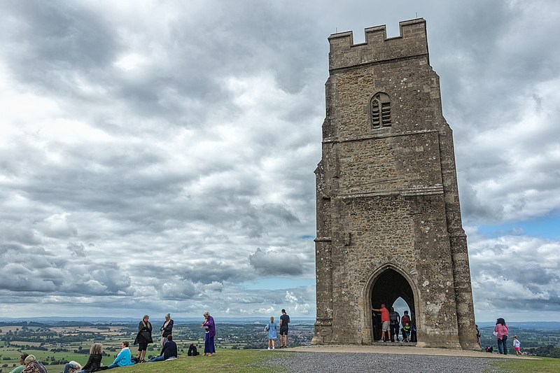 File:St. Michael's Tower, Glastonbury.jpg