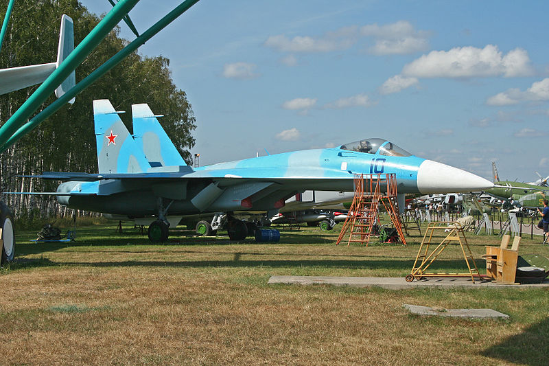 File:Sukhoi T-10 Flanker-A 10 blue (9987131666).jpg