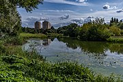 English: Svislač river near Sierabranka microdistrict. Minsk, Belarus Беларуская: Рака Свіслач каля мікрараёна Серабранка. Мінск, Беларусь Русский: Река Свислочь возле микрорайона Серебрянка. Минск, Беларусь