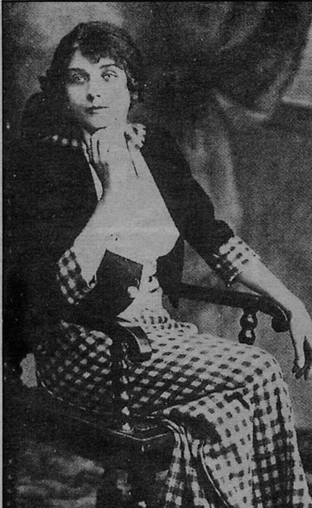 Teresa Wilms Montt en Iquique, 1914.jpg